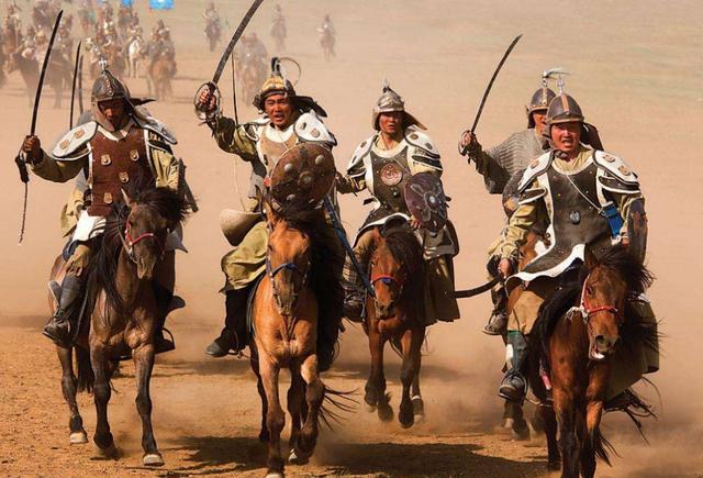 蒙古国教科书上，是如何介绍与中国的历史关系？是统治还是被统治